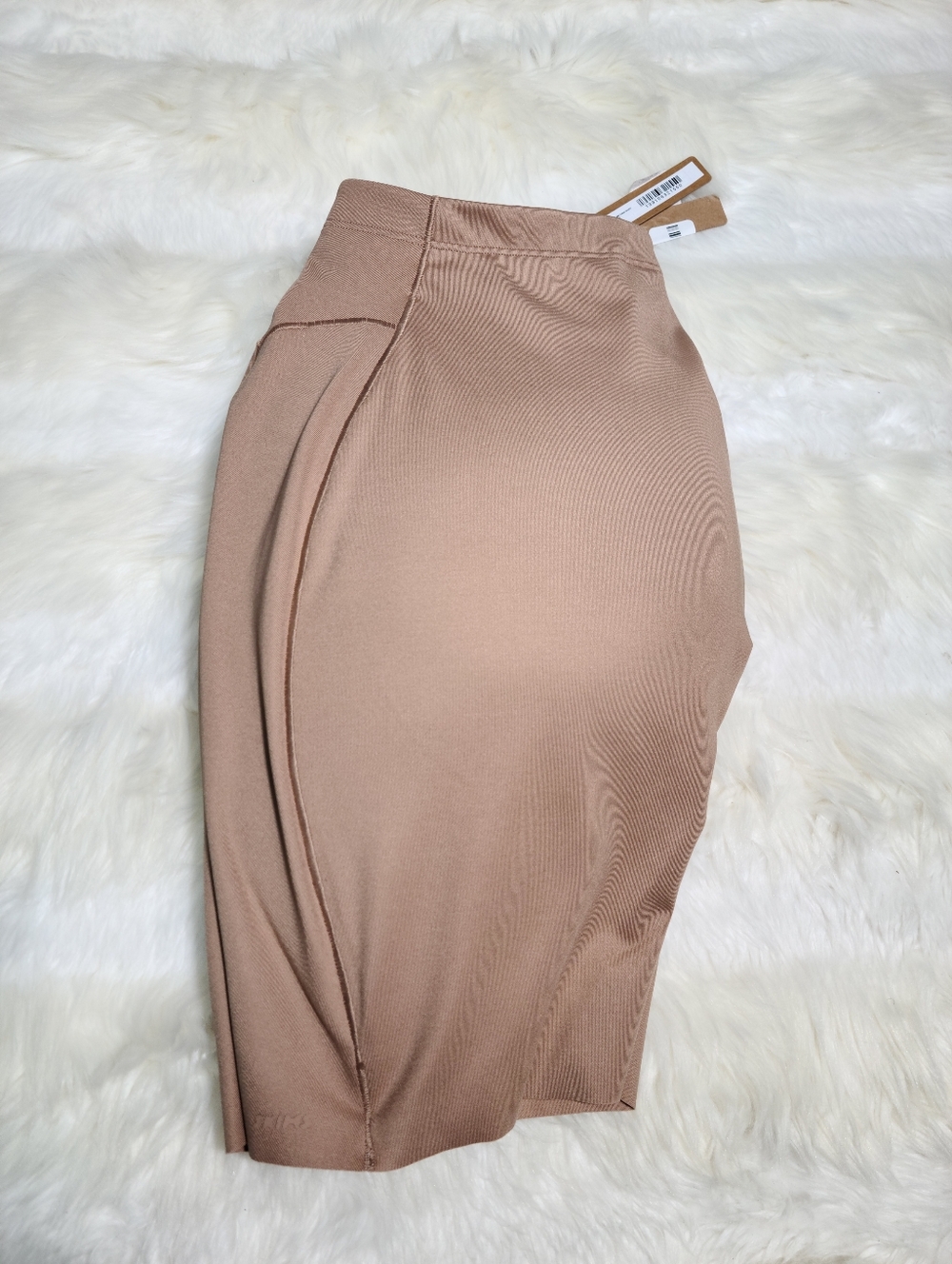 SKIMS Body Butt And Hip Enhancing Mid Thigh Short Tan Sienna Women Small NEW - Picture 4 of 8
